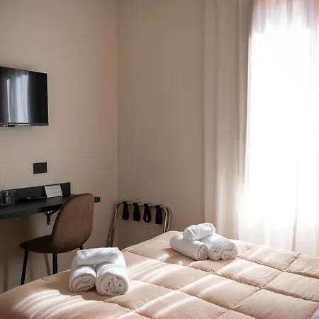 Residenza Leone Xiii Hotel *